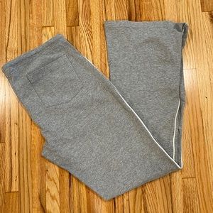 ABERCROMBIE & FITCH Bootleg Knit Pants